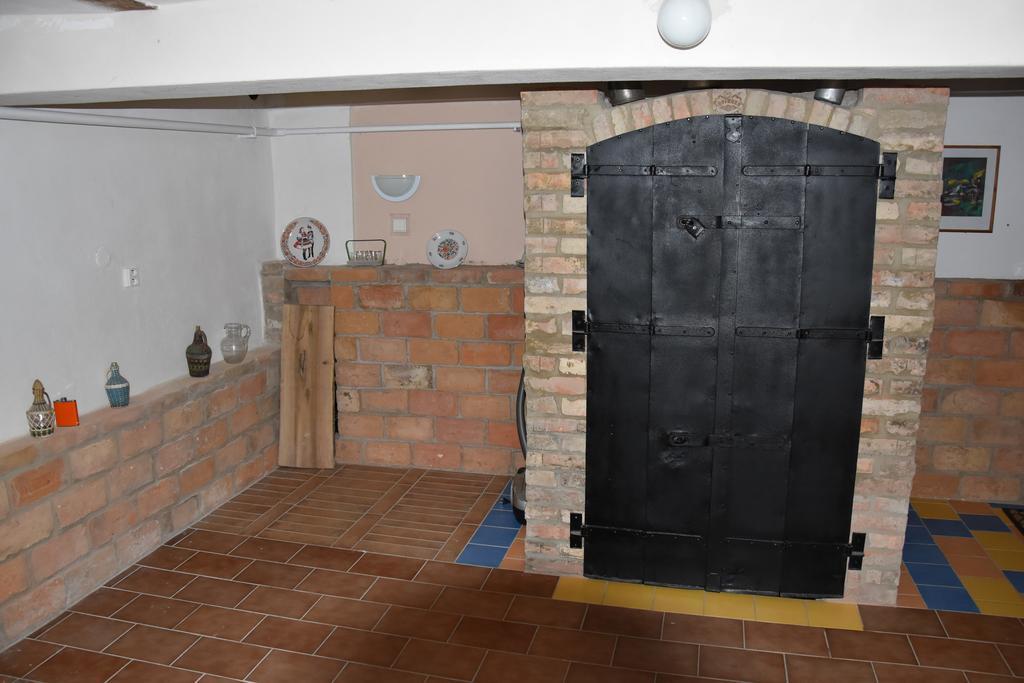 Maison d'hôtes Za Kaplicku à Hovorany Extérieur photo